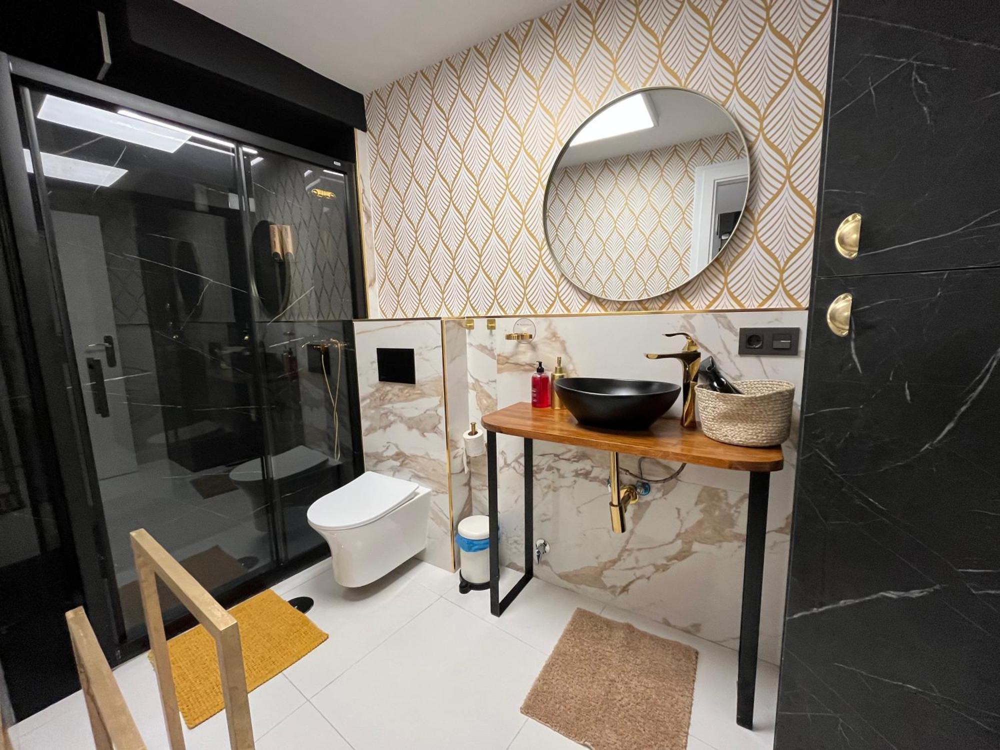 Chic12 Luxury Grupo Gran Via Apartment Madrid Exterior photo